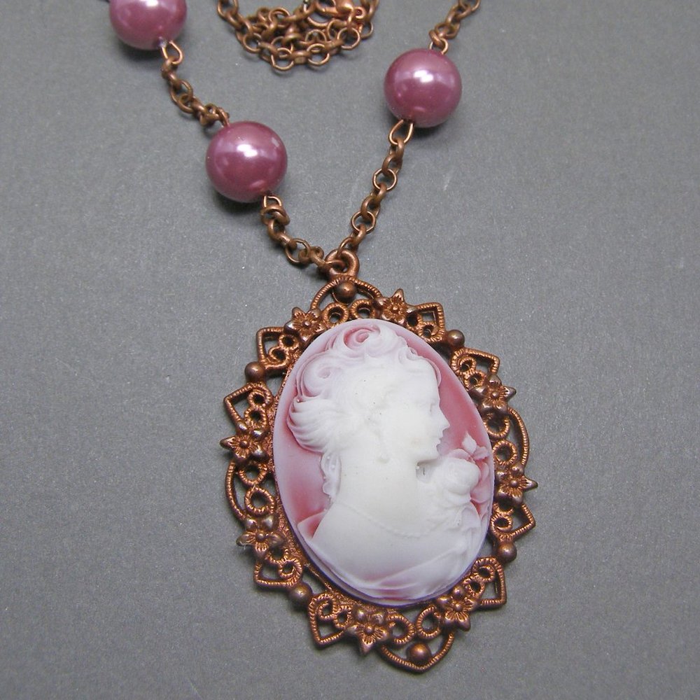 Rose Gold Color Vintage Mauve Pink Cameo Necklace